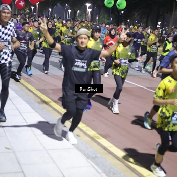 Runner Photo 6536604