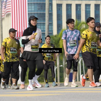 Runner Photo 6536610