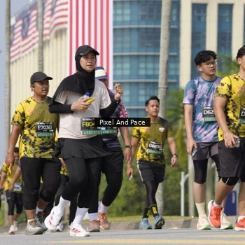 Runner Photo 6536619