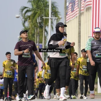 Runner Photo 6536630