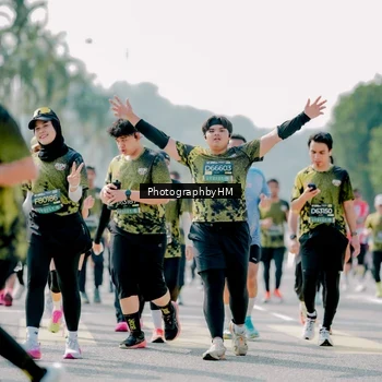 Runner Photo 6536635