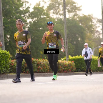 Runner Photo 6536703
