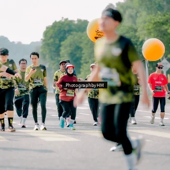 Runner Photo 6536725