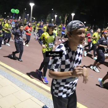Runner Photo 6536741