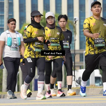 Runner Photo 6536751