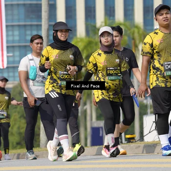 Runner Photo 6536765