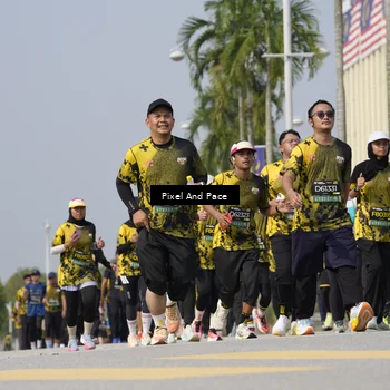 Runner Photo 6536862