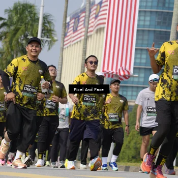 Runner Photo 6536876