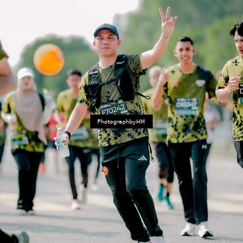 Runner Photo 6536898