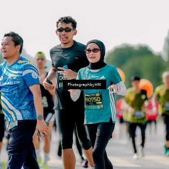Runner Photo 6536922