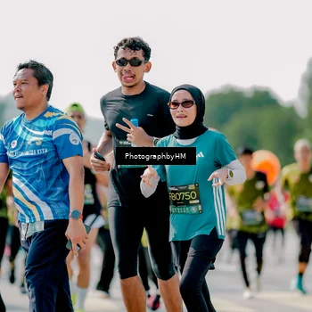 Runner Photo 6536924