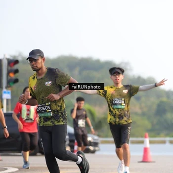 Runner Photo 6536940