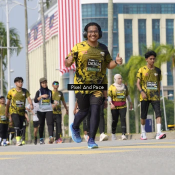 Runner Photo 6536945