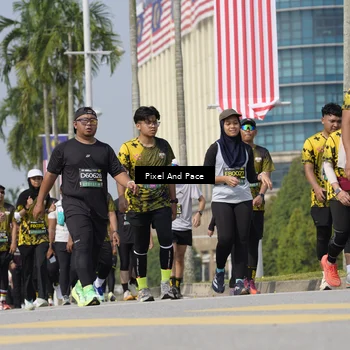Runner Photo 6536949