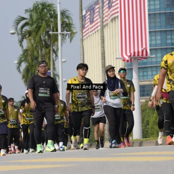 Runner Photo 6536954
