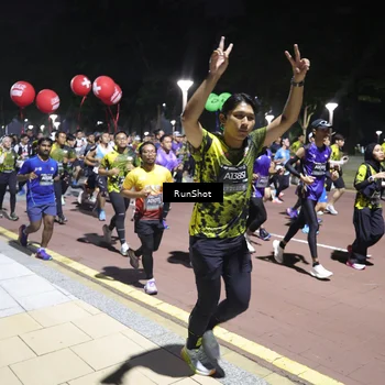 Runner Photo 6537035