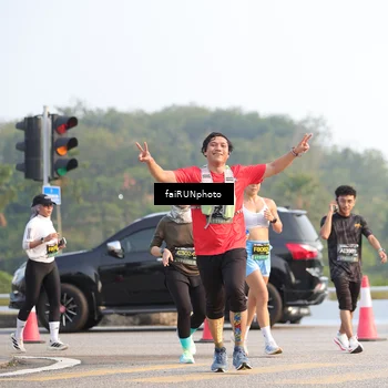 Runner Photo 6537052