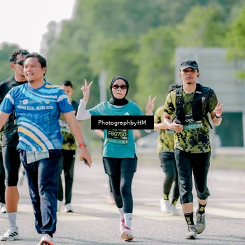 Runner Photo 6537066