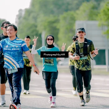 Runner Photo 6537068