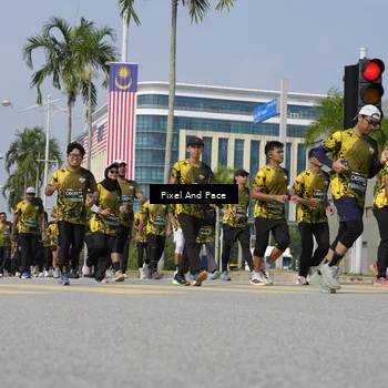 Runner Photo 6537069