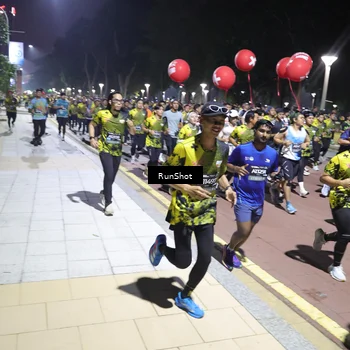 Runner Photo 6537103