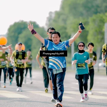 Runner Photo 6537104