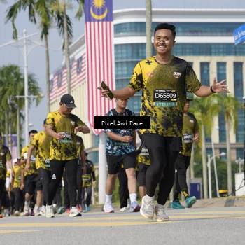 Runner Photo 6537130