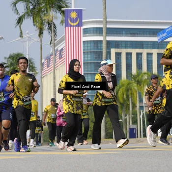 Runner Photo 6537212