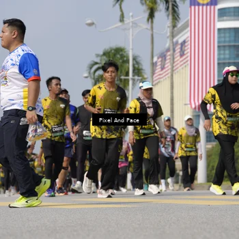 Runner Photo 6537246