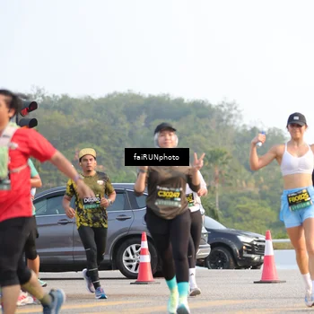Runner Photo 6537260