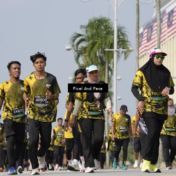 Runner Photo 6537263