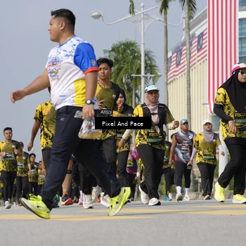 Runner Photo 6537294