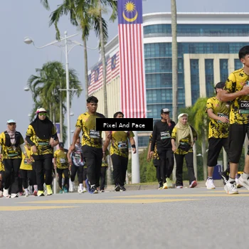 Runner Photo 6537295