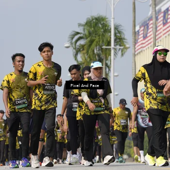 Runner Photo 6537298