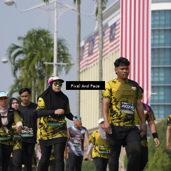 Runner Photo 6537301