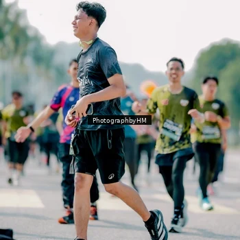 Runner Photo 6537310