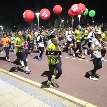 Runner Photo 6537311