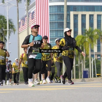Runner Photo 6537327