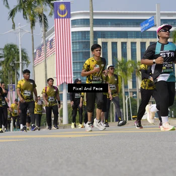 Runner Photo 6537347