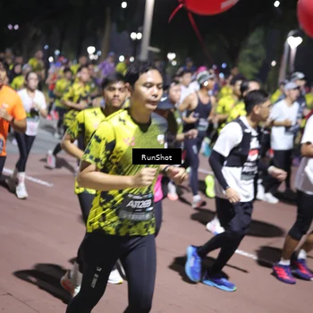 Runner Photo 6537349
