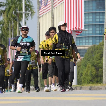 Runner Photo 6537358