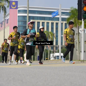 Runner Photo 6537382