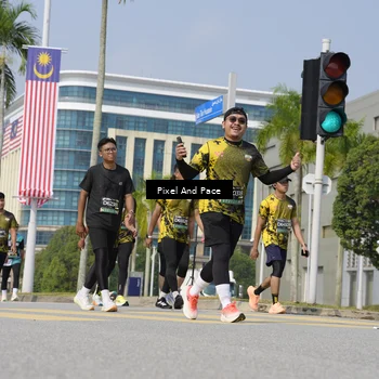 Runner Photo 6537409