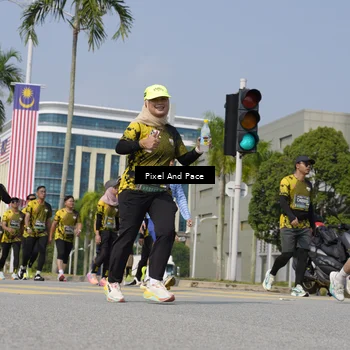 Runner Photo 6537457