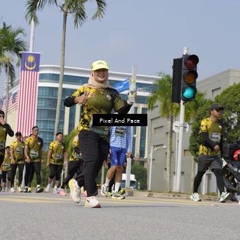 Runner Photo 6537460