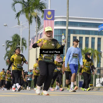 Runner Photo 6537475