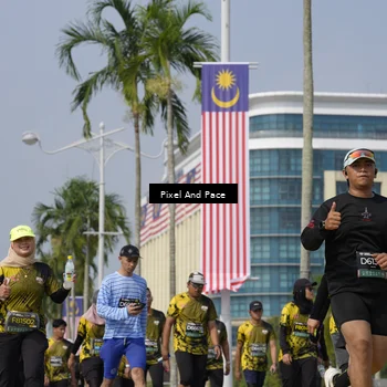 Runner Photo 6537513