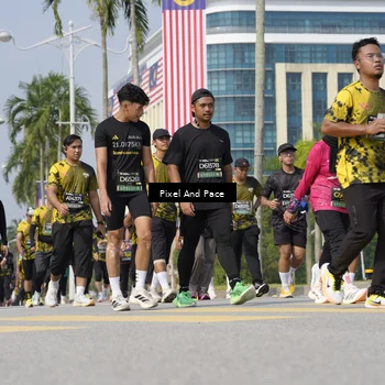 Runner Photo 6537587