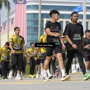 Runner Photo 6537592