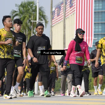 Runner Photo 6537652